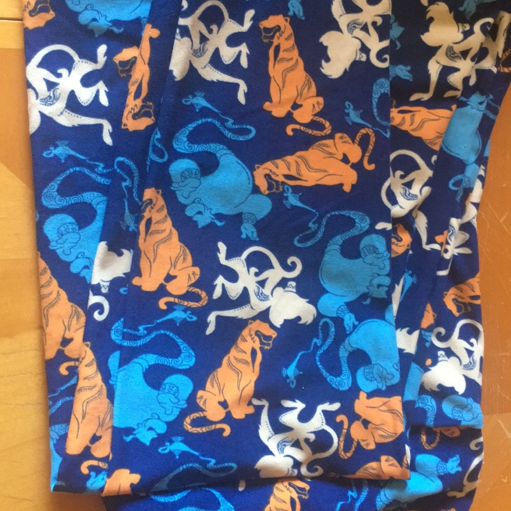 LLR TC2 Disney Aladdin leggings